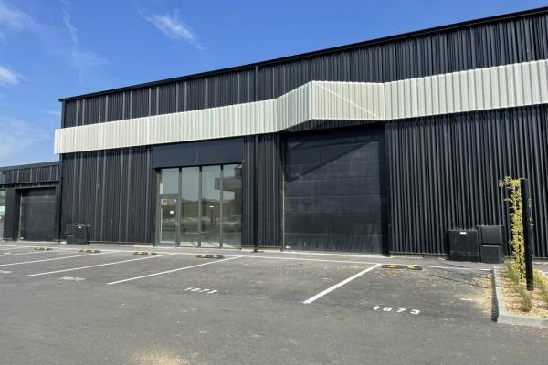 Locaux réhabilités, rénovation totale - Vente et location de locaux et bureaux en Normandie