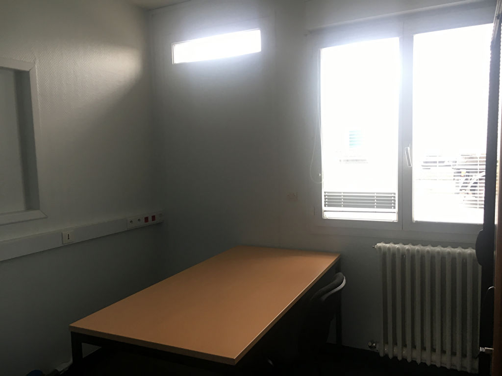 Bureaux meublés  - 11 m² MONDEVILLE