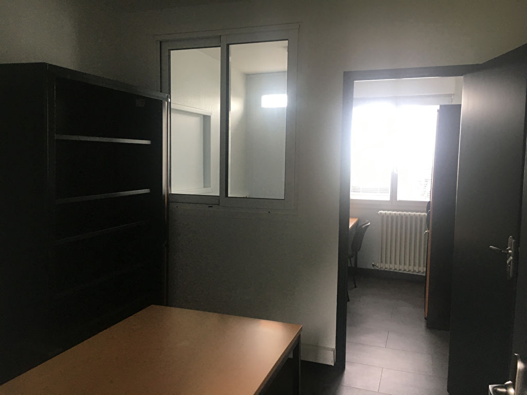 Bureaux meublés  - 11 m² MONDEVILLE