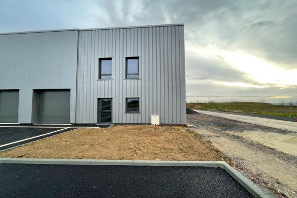 Local d'activité Bretteville Sur Odon 362 m2 - Vente et location de locaux et bureaux en Normandie