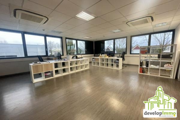 Bureaux au 1 er étage à Louvigny - Vente et location de locaux et bureaux en Normandie