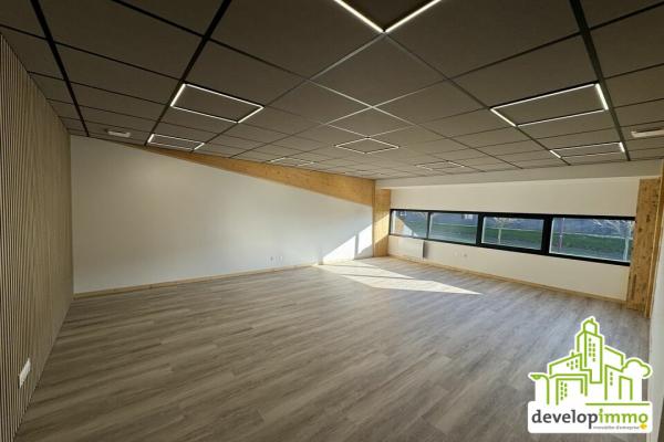Bureaux indépendant à louer SAINT ANDRE SUR ORNE - Vente et location de locaux et bureaux en Normandie