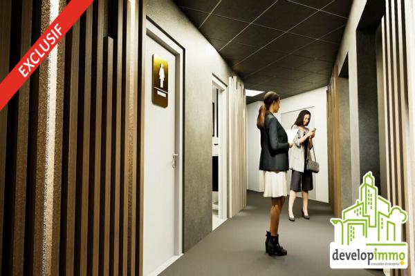 Plateau de 65m² immeuble rénové - Vente et location de locaux et bureaux en Normandie