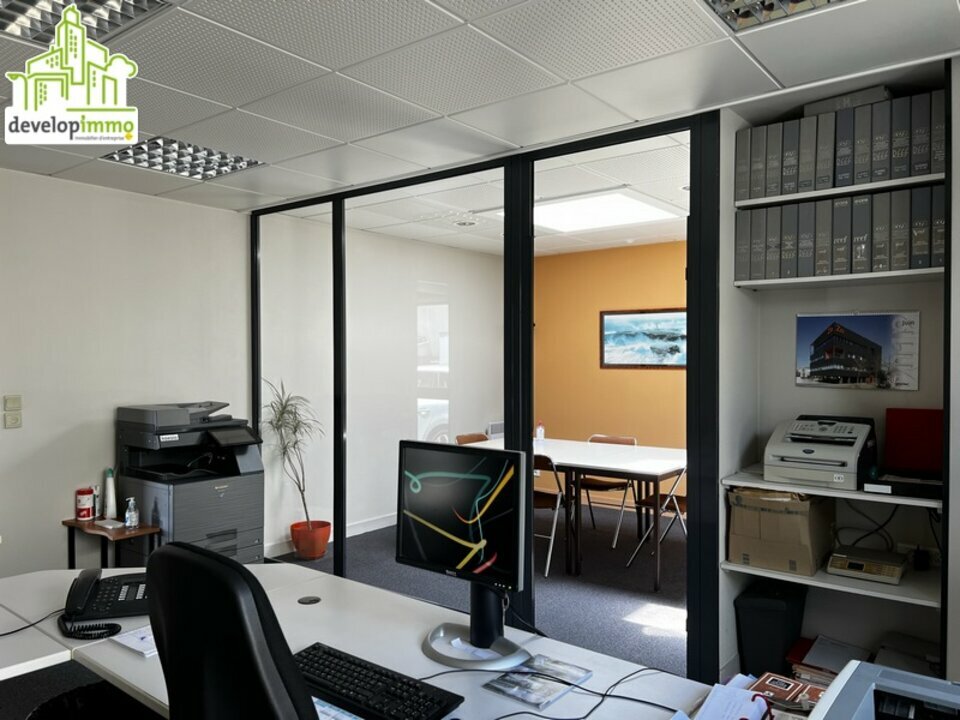 Bureaux indépendant avec parking Bureaux indépendant avec parking