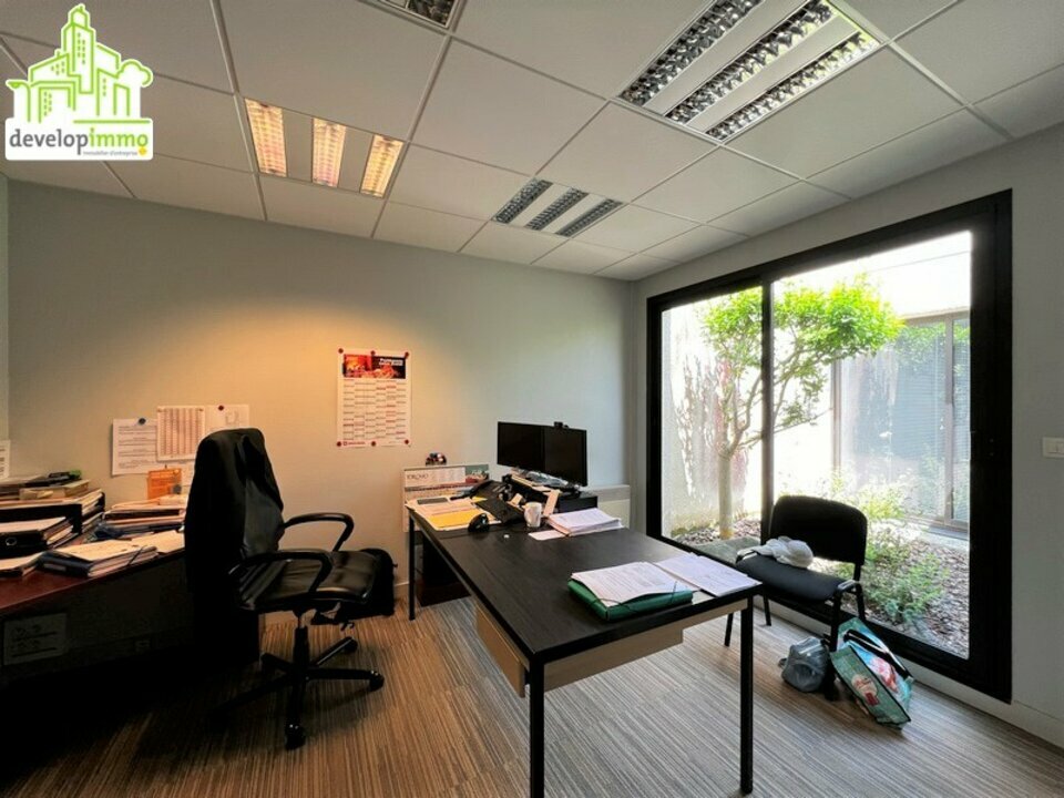 Bureaux indépendant avec parking Bureaux indépendant avec parking