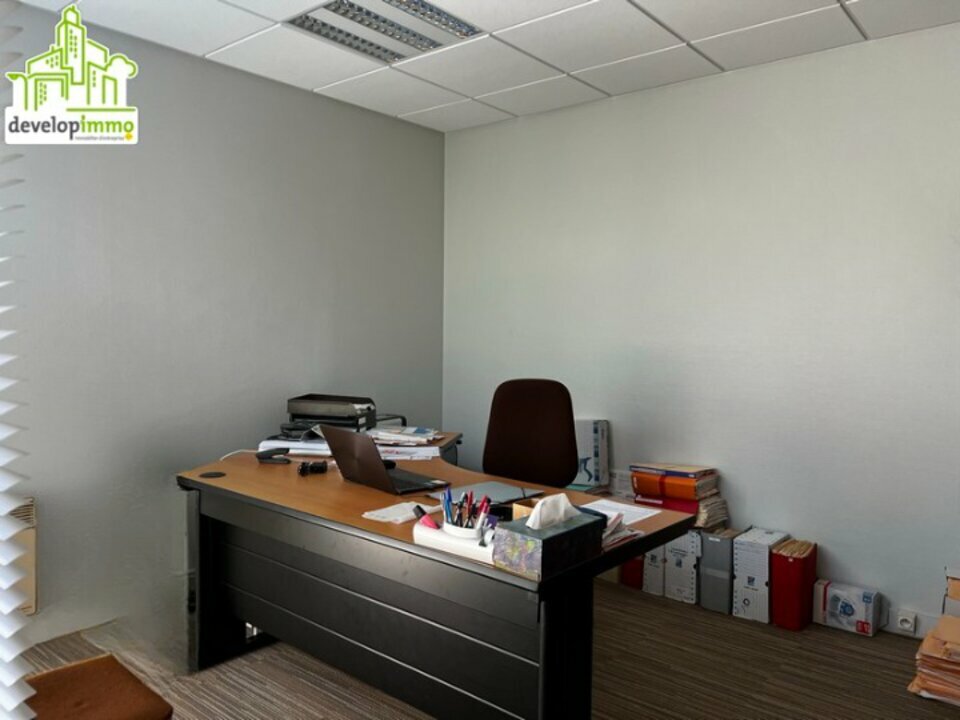 Bureaux indépendant avec parking Bureaux indépendant avec parking