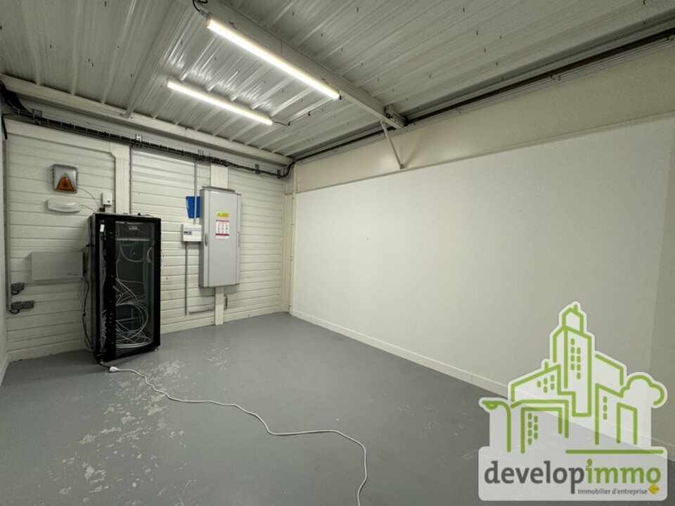 Bureaux Activité Belles prestations avec atelier Bureaux Activité Belles prestations avec atelier