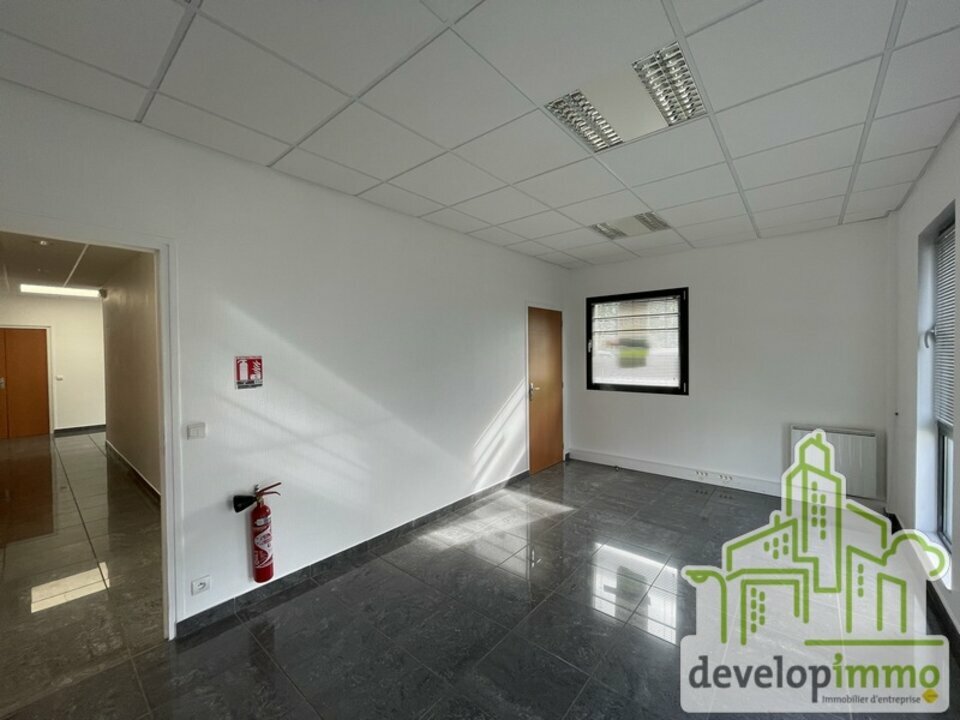 Bureaux en rez-de-chaussée Bureaux en rez-de-chaussée