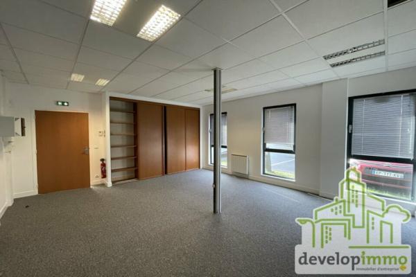 Bureaux en rez-de-chaussée - Vente et location de locaux et bureaux en Normandie
