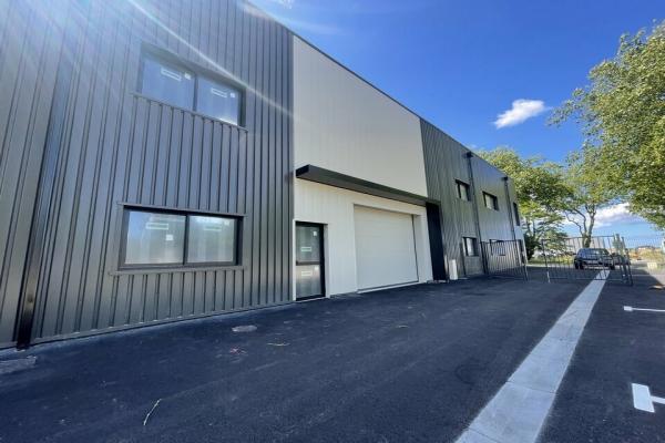 Quarier Koening, A louer local d'activité neuf denviron 225 m² - Vente et location de locaux et bureaux en Normandie
