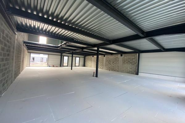 340 m² de bureaux à vendre Ifs - Vente et location de locaux et bureaux en Normandie