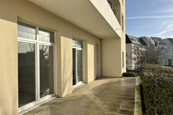 CABINET PROCHE CLINIQUE SAINT-MARTIN - Vente et location de locaux et bureaux en Normandie