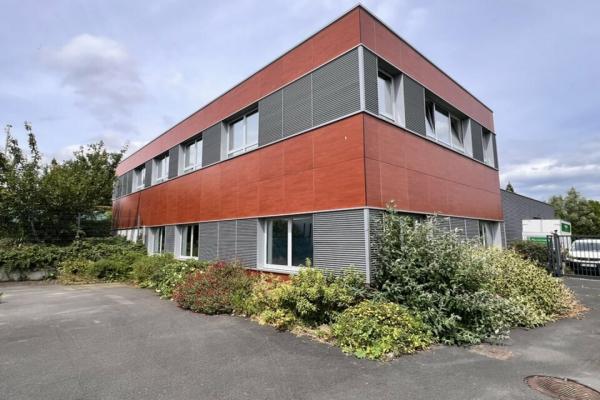 Bureaux à louer 230 m², Bretteville sur Odon - Vente et location de locaux et bureaux en Normandie