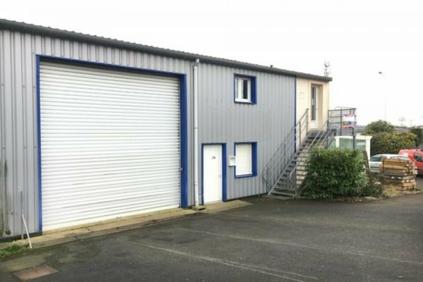 A louer local d'activité/ bureaux Bretteville sur Odon 300 m² - Vente et location de locaux et bureaux en Normandie