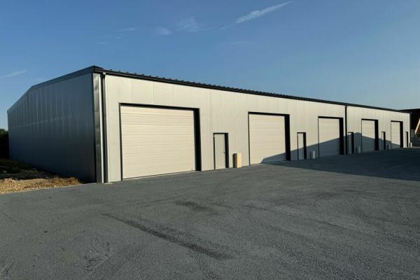 NEUF A louer Cellules de stockage d'environ 140 m²  Bourguebus - Vente et location de locaux et bureaux en Normandie