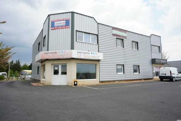 A louer sud de Caen surface de bureaux d'environ 113 m² - Vente et location de locaux et bureaux en Normandie