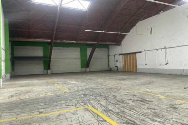 A louer 480 m² Cormelles le royal - Vente et location de locaux et bureaux en Normandie
