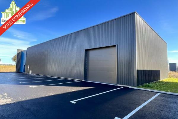 Local d'activité  de 400 m² sur COLOMBELLES - Vente et location de locaux et bureaux en Normandie