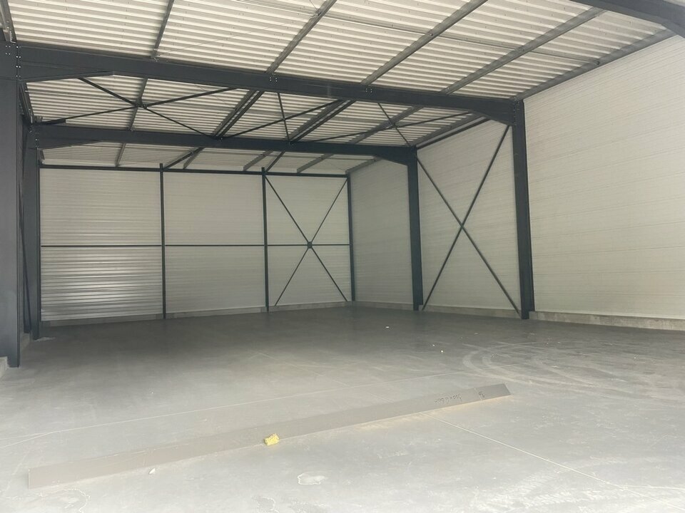 Local d'activité - 240 m² - COLOMBELLES Lot 2 Local d'activité - 240 m² - COLOMBELLES Lot 2