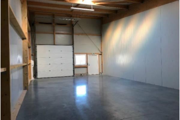 INVESTISSEMENT Local d'activité loué - Soliers - 92 m² Lot 6