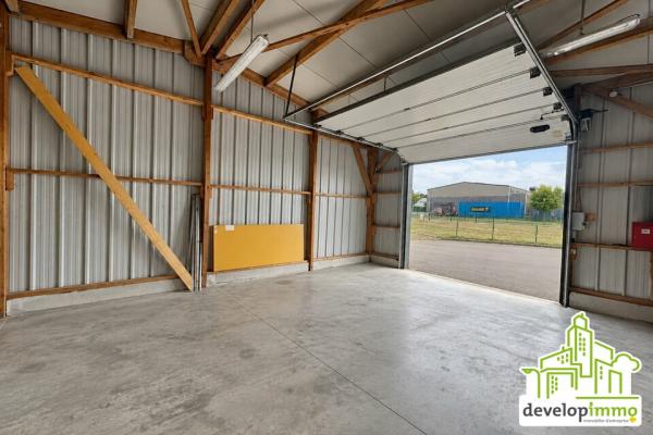 Local d'activité de 198m² sur un terrain indépendant de 1541m²