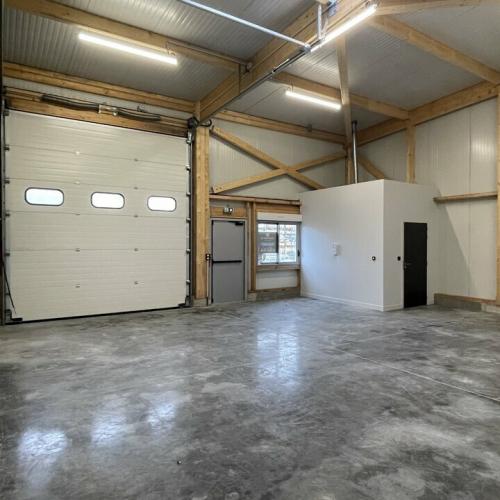 LOCAL D'ACTIVITE - THURY HARCOURT - 87 m² - Photographie
