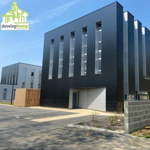 Bureaux - BRETTEVILLE SUR ODON - 466 m² - Photographie