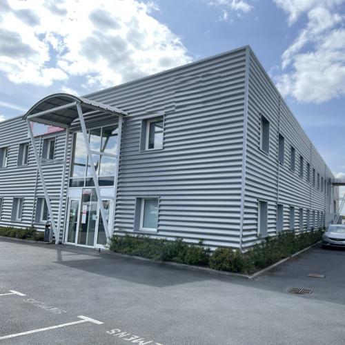Local d'activité - CORMELLES LE ROYAL - 542 m² - Photographie