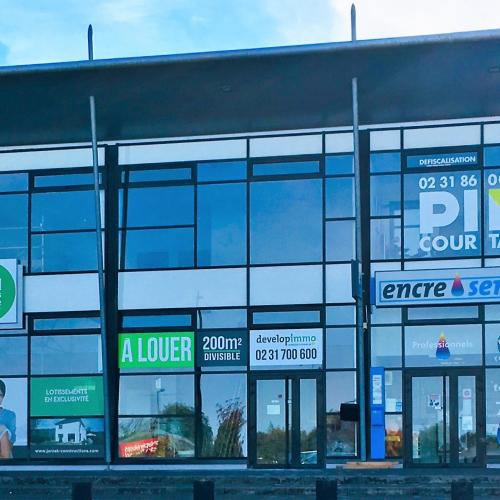 Local Commercial - LOUVIGNY -126 m² - Vente et location d'entrepôts et bureaux pour professionnels à Caen Local Commercial - LOUVIGNY -126 m² - Photographie